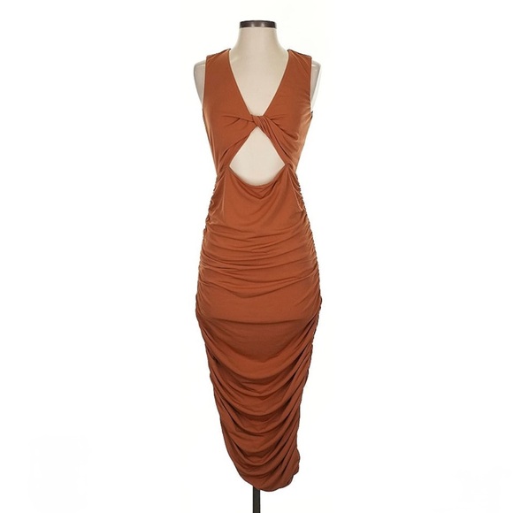 Michael Costello x REVOLVE April Midi Dress in
Terra Cotta Size S - Picture 2 of 9